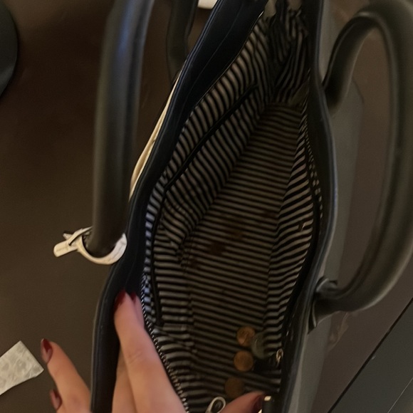 Used Kate Spade Purse - Picture 4 of 4